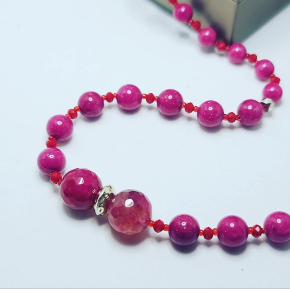 Pink Agate necklace - Picture 3 of 4